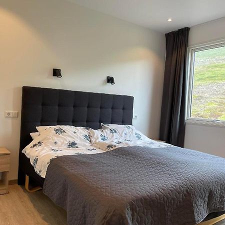 Vestmannsvatn Guesthouse Athaldalur Exteriör bild