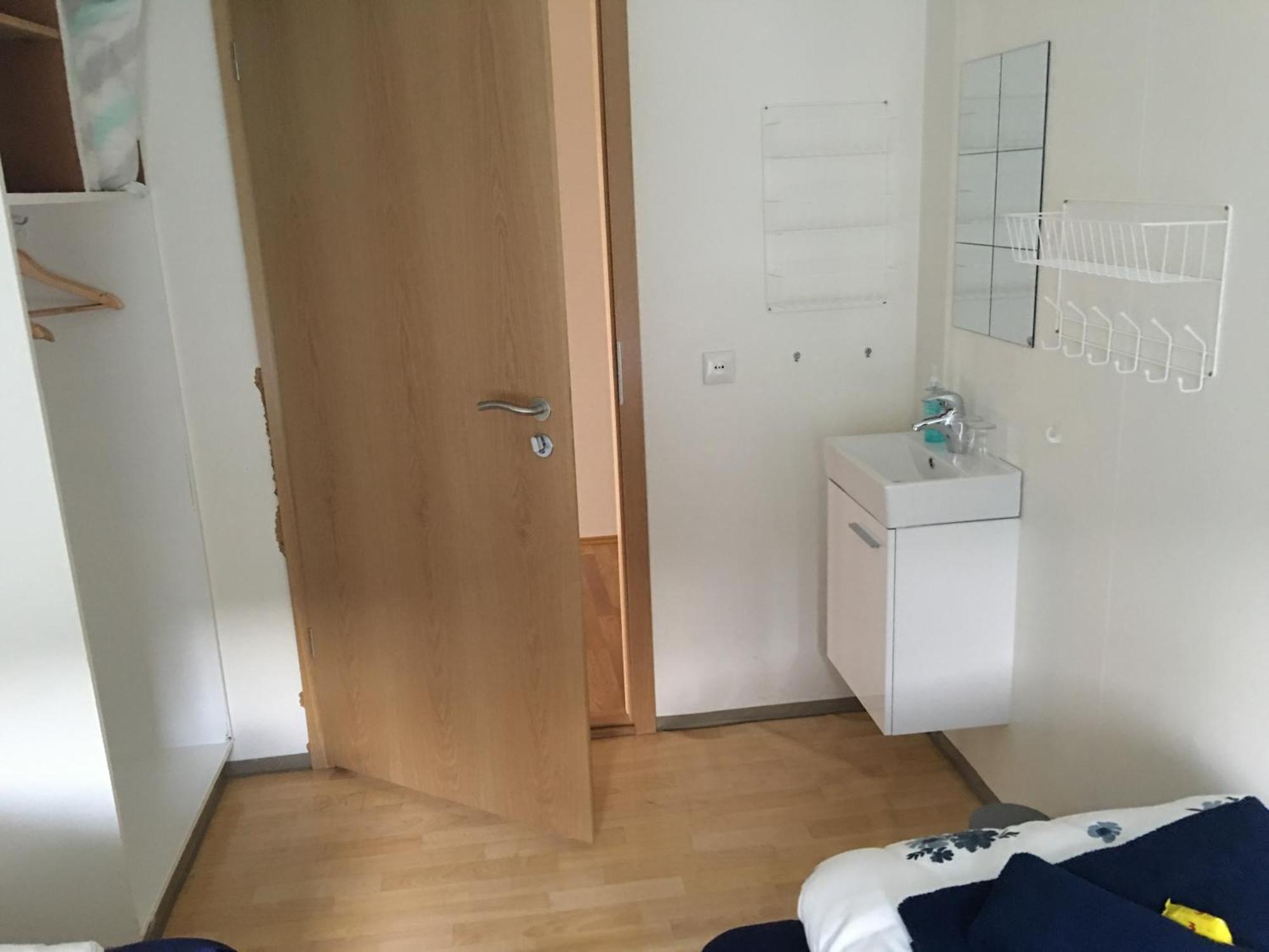 Vestmannsvatn Guesthouse Athaldalur Rum bild