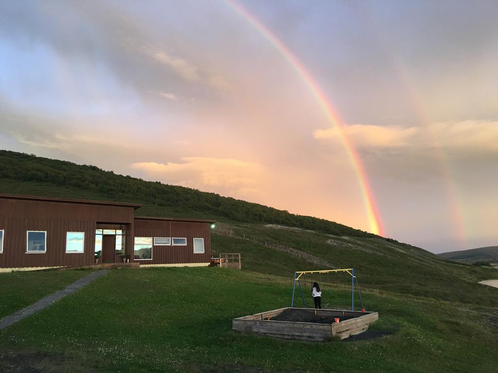 Vestmannsvatn Guesthouse Athaldalur Exteriör bild