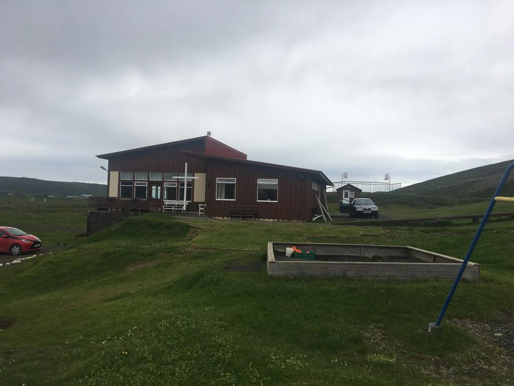 Vestmannsvatn Guesthouse Athaldalur Exteriör bild